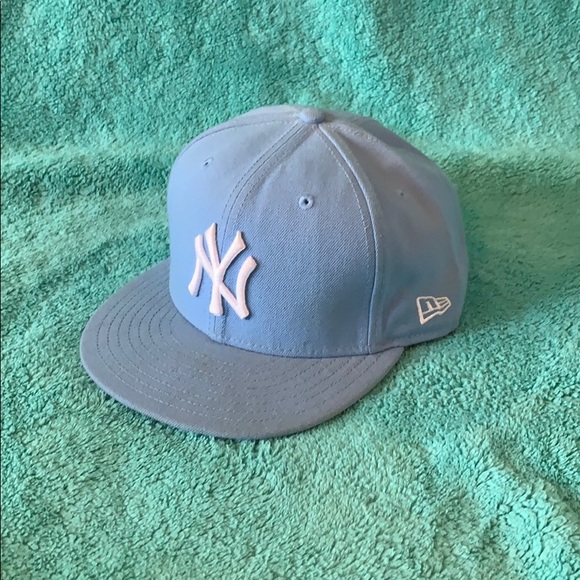 light blue yankees hat